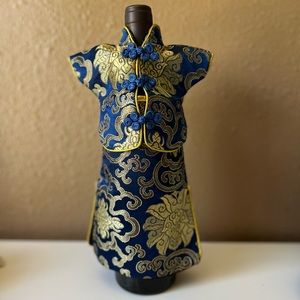 Chinese-style Silk Satin Set for Wine Bottle